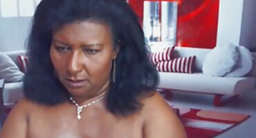 কাজাখের সাথে সেক্সি বিএফ ওপেন পায়ুপথের পর্ন, যেখান থেকে সে একটি গুঞ্জন ধরে।