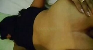 একটি চেয়ারে একটি সুন্দর স্বর্ণকেশী সঙ্গে পায়ূ সেক্স সেক্সি ভিডিও বিএফ