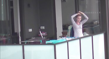 এজেন্টরা একটি সেক্সি বৌদি বিএফ ভিডিও রোগা মুরগিকে শক্ত করে চোদে এবং তার পা চাটতে বাধ্য করে.