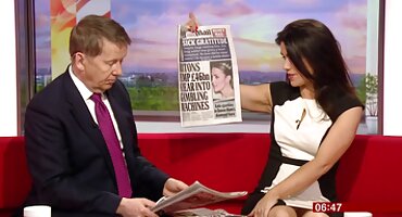 একটি বড় পাছা দিয়ে একজন ইন্ডিয়ান সেক্সি বিএফ ভিডিও প্রতিবেশীকে মলদ্বারে আঘাত করছে