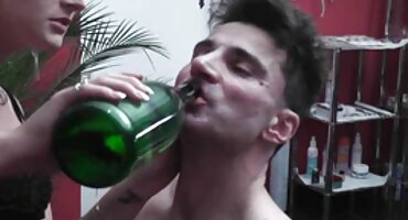 সুন্দর ঢালাই হিন্দি সেক্সি বিএফ মেয়ে পায়ূ সেক্স করতে শেখে