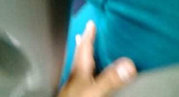 রাশিয়ান মেয়ে সেক্সি বিএফ সেক্সি চোদার আগে ঢালাই এ মিষ্টি slits দেখায়