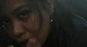 শ্যামাঙ্গিণী পায়ু স্প্যাঙ্কিং সেক্সি বিএফ সেক্সি আগে তার পাছা প্রসারিত