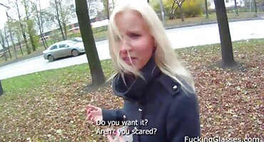 একটি প্রসারিত গাধা সঙ্গে একটি অল্প বিএফ সেক্সি মুভি বয়স্ক স্বর্ণকেশী মলদ্বার সময় জোরে চিৎকার