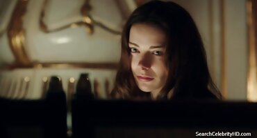 মোরগ উপর হট সেক্সি বিএফ busty সৌন্দর্য এর পাছা টেনে