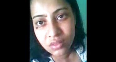 পরিপক্ক মোটা মহিলা ব্লোজব দেয় এবং টাকার জন্য দুই কালো সানি লিওন সেক্সি বিএফ পুরুষকে চুদে।