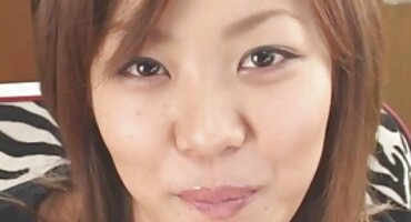 স্ত্রী ছুটিতে থাকা অবস্থায় সেক্সি বিএফ এইচডি স্বামী দুই পতিতাকে নিয়ে পায়ুপথে পর্ন আয়োজন করে।